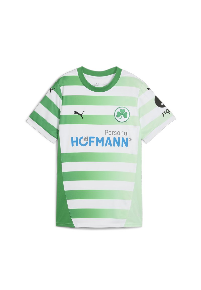 Camiseta de fútbol a rayas verdes y blancas con cuello redondo, mangas cortas, logo de Puma y texto de patrocinio en el frontal.