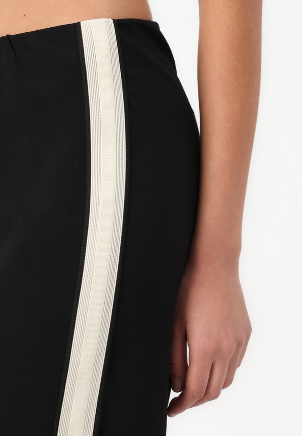 VMBERLIN WIDE PANEL NOOS - Trousers4