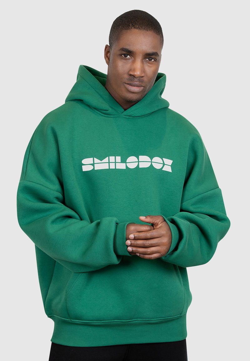 Smilodox LUCIO - UNISEX OVERSIZED - Jersey con capucha - grün