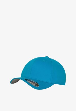 Căciulă turcoaz cu o coroană rotundă, vizor curbat și un design flexibil. Prezintă un underside gri și un mic etichetă cu logo pe lateral.