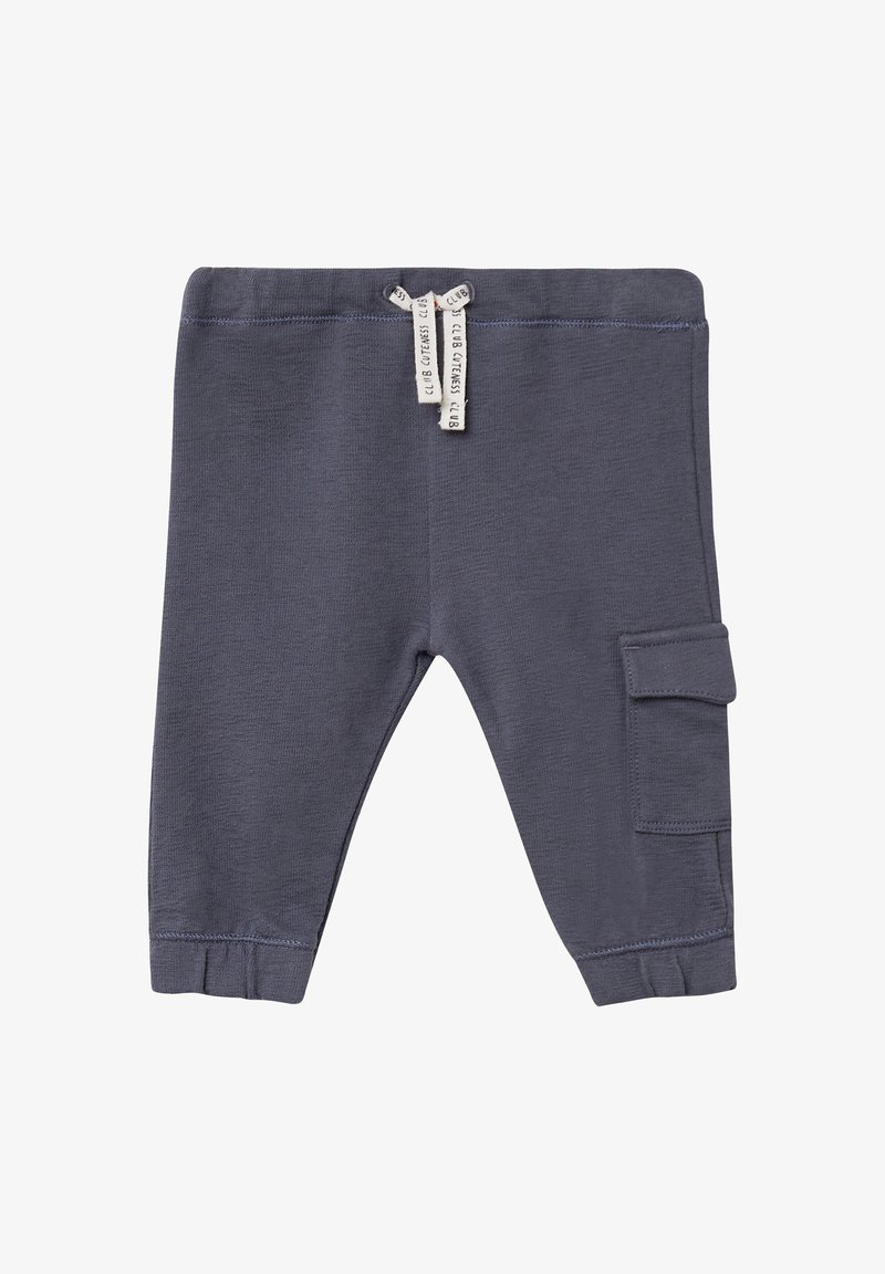 Donkergrijze cargobroek met een elastische tailleband, twee voorzakken en een zachte textuur. Heeft decoratieve koordjes met afgedrukte tekst.