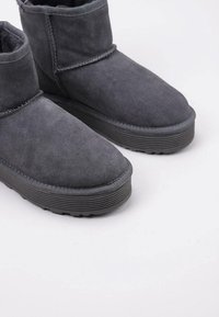 LIMMA MERITX - Botines - grey