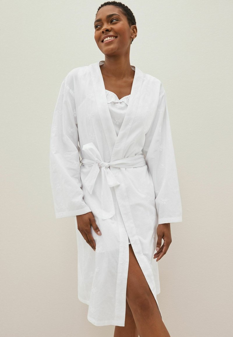 Next EMBROIDERY Dressing gown white Zalando.de