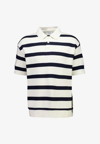 Wybrany, pearl white