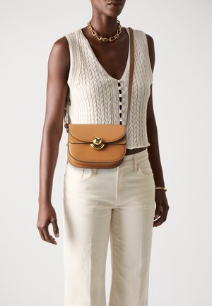 SFERA MINI CROSSBODY ROUND - Sac bandoulière - cognac