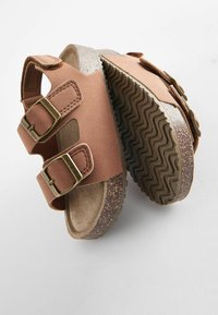 Next CUSHIONED DOUBLE BUCKLE TOUCH FASTENING STANDARD - Dětské boty - terracotta brown