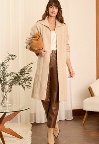 Love & Roses REGULAR FIT COSY  - Neuletakki - oatmeal