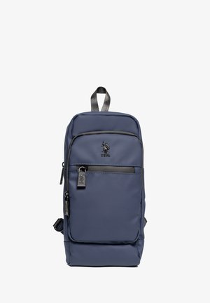 Námořnická modrá batoh vyrobený z texturovaného nylonu, s jednou přední zipovou kapsou, detailem loga a horním držadlem pro snadné nošení.