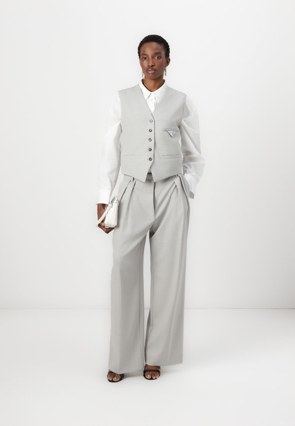 GILBERT CLASSIC - Waistcoat2