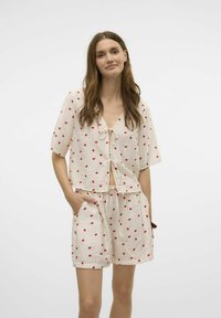 Vero Moda VMODETTE - Bluza - snow white