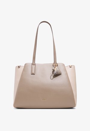 Beige læder tote taske med glat overflade. Har to skulderremme, en sidepompom og subtil gylden branding på forsiden.
