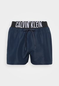 Izbrano, dark sapphire