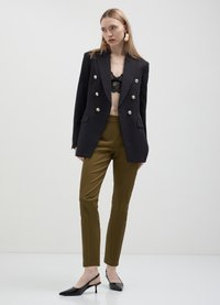 Calliope DOPPIOPETTO BOTTONI ORO - Kurzmantel - nero