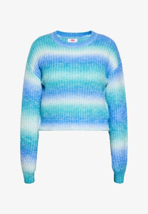 Korte trui met lange mouwen, met een gradient van licht- naar donkerblauwe en aqua strepen. Getextureerde gebreide stof. Ronde hals.