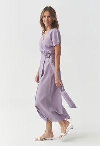 Thumbnail Image 6