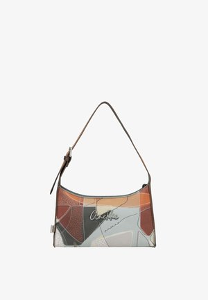 Piccola borsa rettangolare con motivo patchwork geometrico in tonalità marroni, arancioni, grigie e beige e una tracolla regolabile.