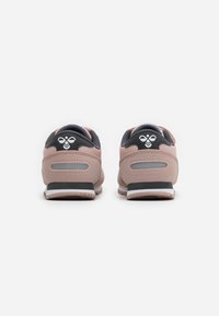 Hummel REEFLEX  - Sneaker low - pale mauve
