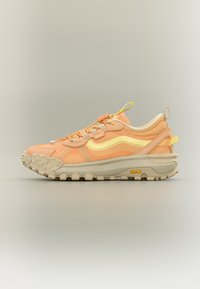 Sélectionné, apricot glow