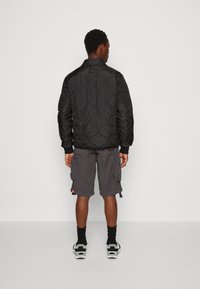 Alpha Industries JACKET - Lett jakke - black