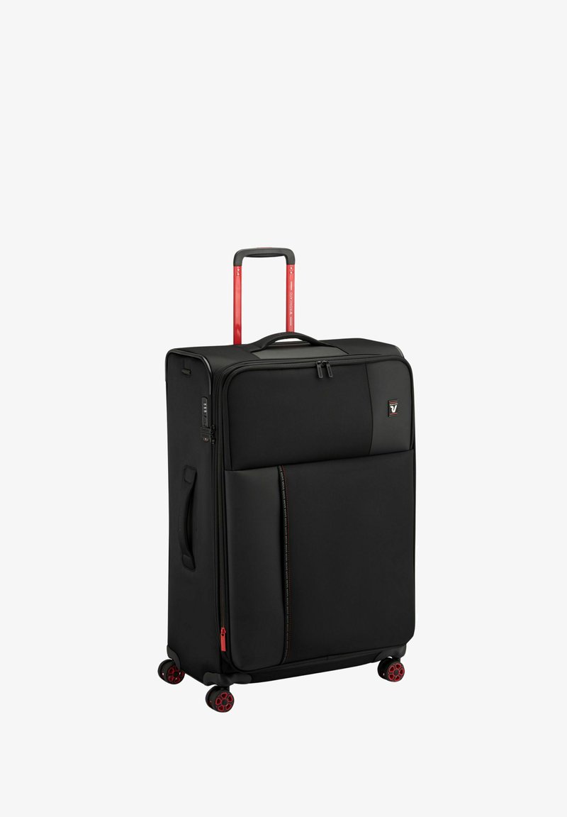 Valigetta nera a rotelle con guscio rigido, manico doppio estensibile rosso, ruote lisce, tasca frontale con zip e accenti rossi in contrasto.