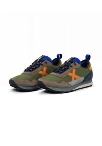 MUNICH Baskets basses - khaki