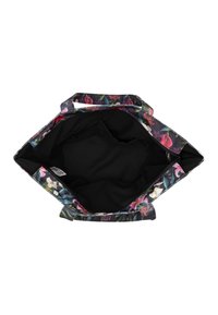 Bloemen schoudertas met zwarte binnenkant, stoffen buitenkant met levendige bloempatronen. Open ontwerp met dubbele handvatten voor eenvoudig dragen.