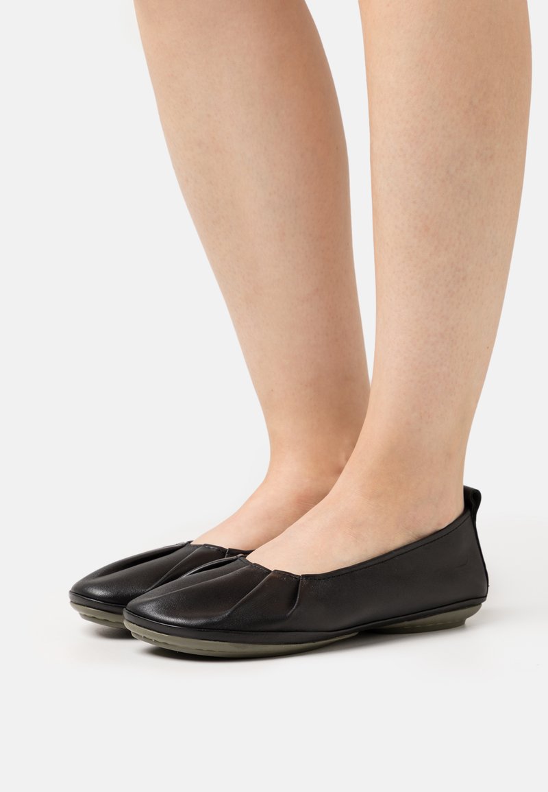 Camper RIGHT NINA - Klasické baleríny  - black