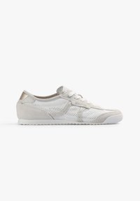 Scalpers Zapatillas - off white