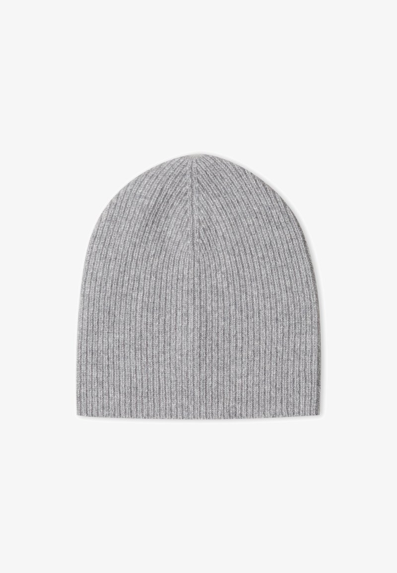 Grijze geribbelde beanie, gebreide textuur, ronde top, iets slouchy pasvorm, uniforme kleur overal, geen zichtbare versieringen of logo's.