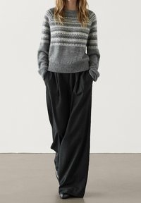 Massimo Dutti Jumper - grey