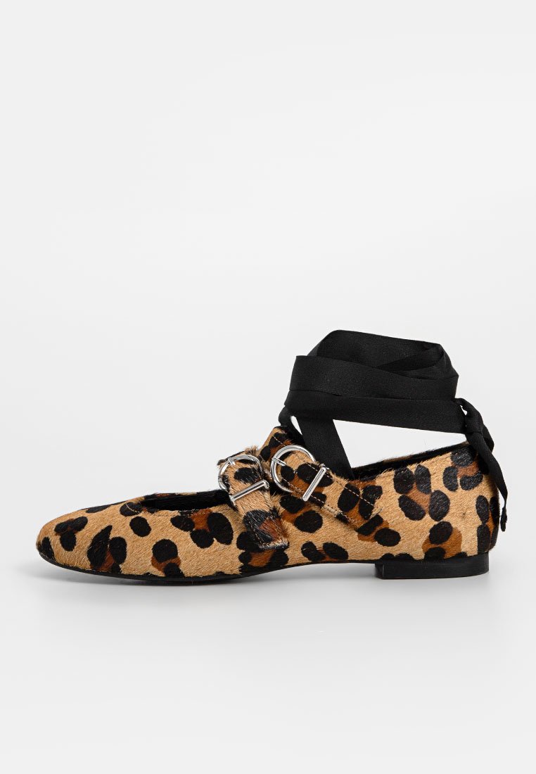 ALOHAS Ballerina´s met bandjes lichtbruin