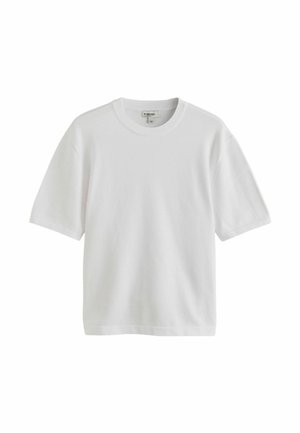 Hvid kortærmet T-shirt med rund halsudskæring, vist mod en hvid baggrund.