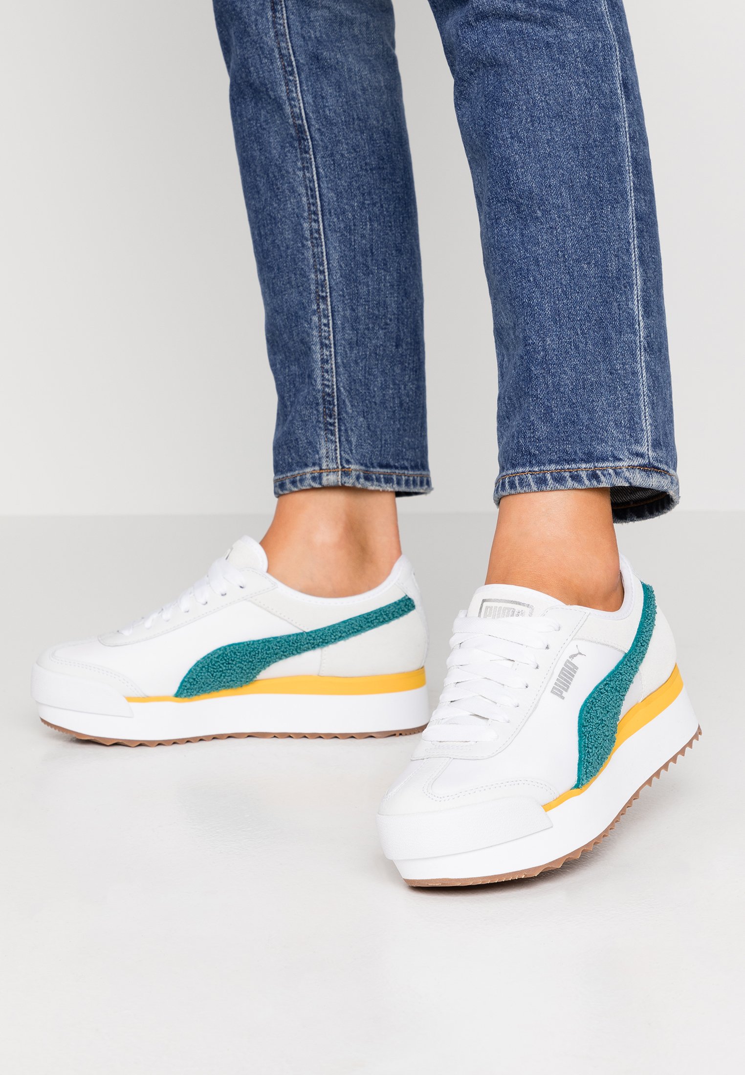 puma roma amor heritage