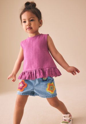 Next, REGULAR FIT - PULLON  - Denimové šortky - mid denim crochet flower