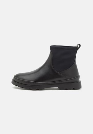 Camper BRUTUS - Nilkkurit - black