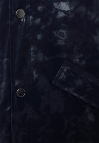 Rains LONGER JACKET UNISEX - Casaco impermeável - echoes