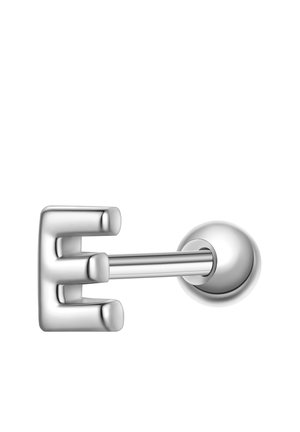 Silberner metallischer Barbell-Ohrring mit einer horizontalen Stange, die eine runde Rückseite und ein E-förmiges Vorderteil verbindet.