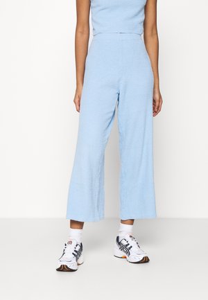 CALAH TROUSERS - Bukse - blue light