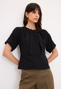 adL ZIPPER DETAILED - Bluse - black