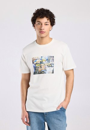 America Today, T-SHIRTS & TOPS - T-shirt print - white