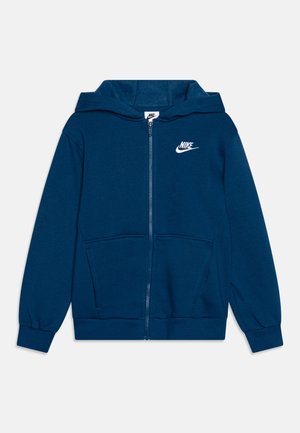 Sudadera con capucha con cremallera de Nike en azul marino, con bolsillos frontales, mangas largas, puños acanalados y una capucha, que presenta un logo blanco de Nike en el pecho.