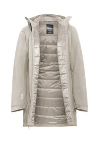Giacca beige chiaro con uno strato esterno morbido e un interno foderato trapuntato e lucido. Presenta un cappuccio, tasche con zip e un design minimalista.