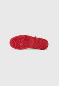 Jordan AIR JORDAN 1 - Sneakers low - summit white/varsity red