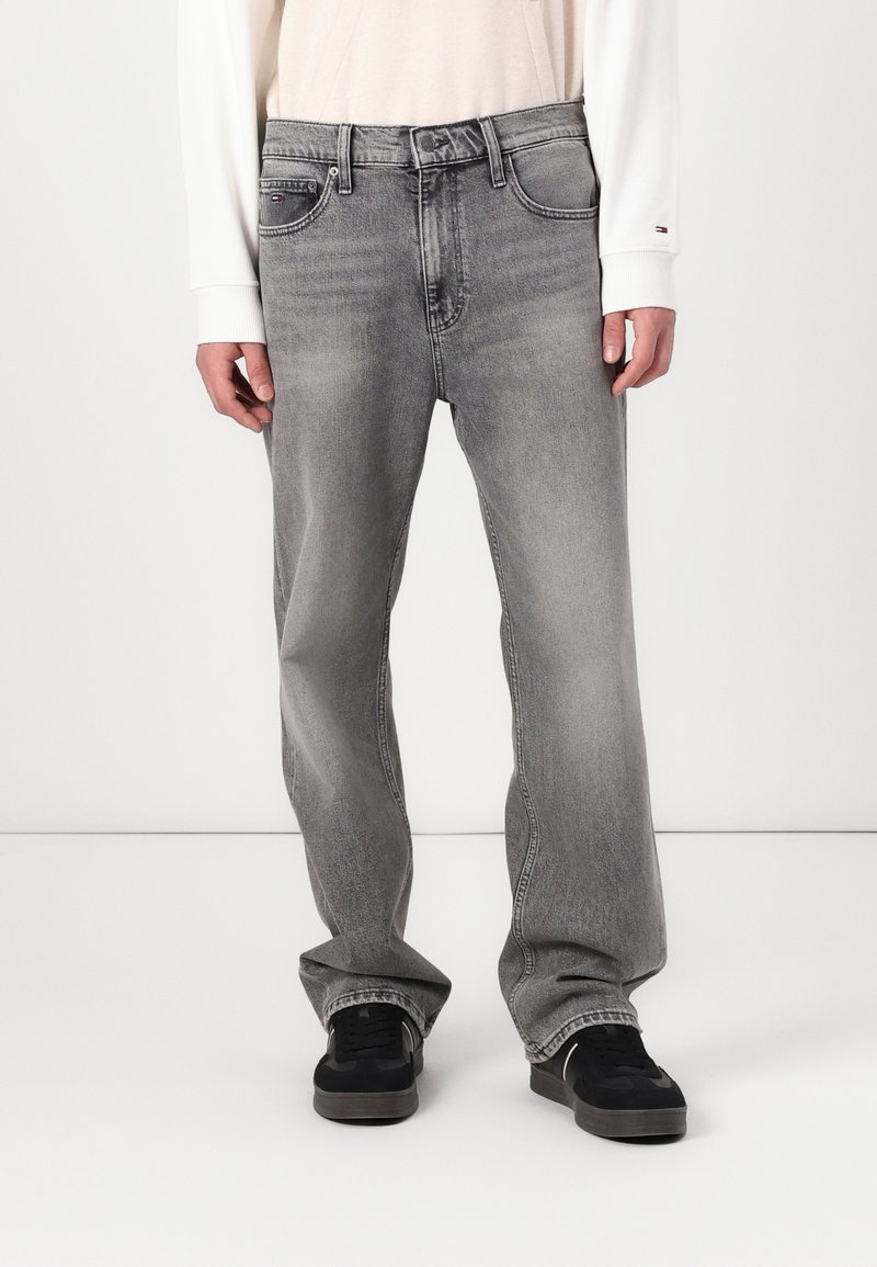 Tommy Jeans - OTIS REGULAR - Vaqueros rectos - denim grey, Ampliar