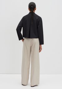 someday. LOOSE FIT  - Giacca leggera - black