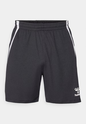 Schwarze Sportshorts aus strukturiertem Stoff, mit weißen Seitenstreifen und einem Logo unten rechts. Elastischer Bund für eine gute Passform.