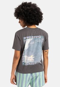 STANDARD  - T-Shirt print - krp