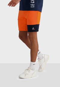 fila disruptor 2 bleu