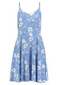 Blå ärmlös sommardress med vitt blommönster, tunna axelremmar, åtsittande midja och utsvängd kjol.