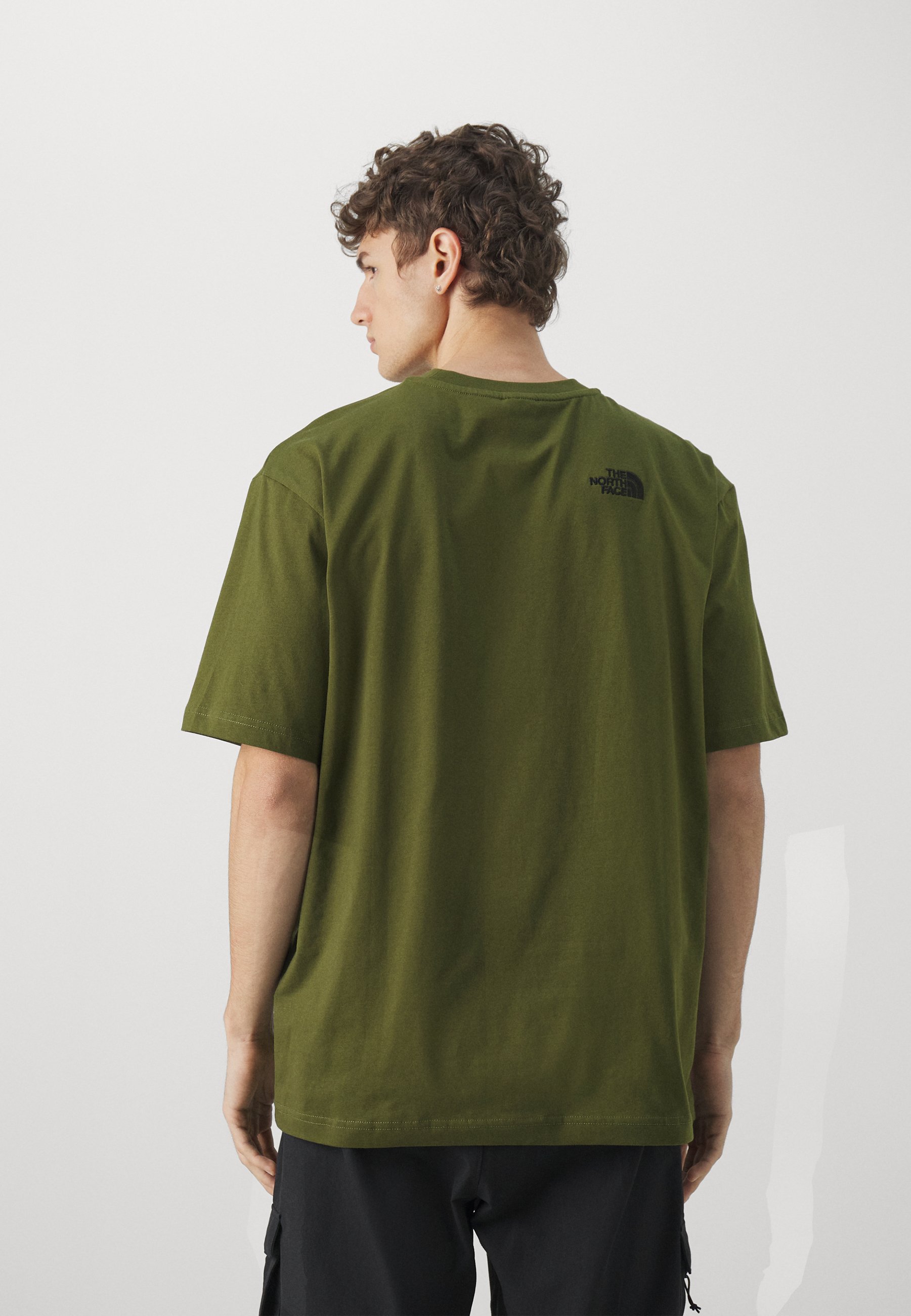Tシャツ・カットソー Gucci x The North Face T-shirt TEE Forest Print FW21 2021 GUCCI x THE NORTH FACE FW21 Logo T-shirt 'Dark Green' 616036